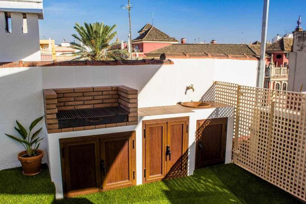 Atico Con Piscina Junto Catedral De Sevilla Extérieur photo