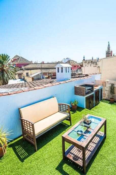 Atico Con Piscina Junto Catedral De Sevilla Extérieur photo
